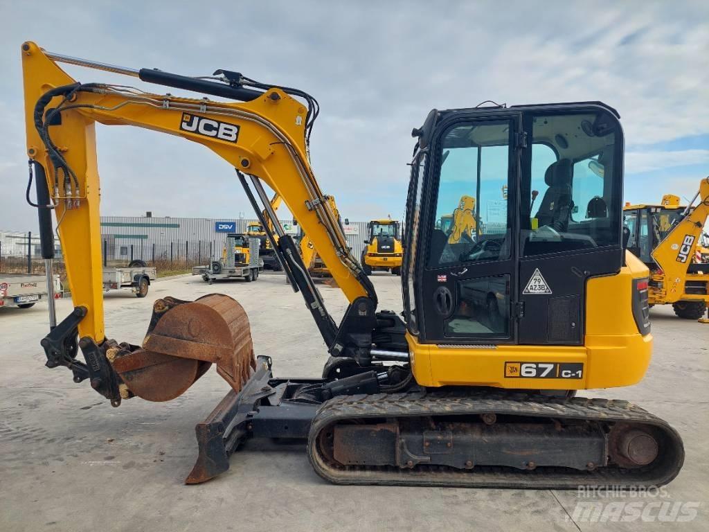 JCB 67 C-1 소형 굴삭기 7톤 미만