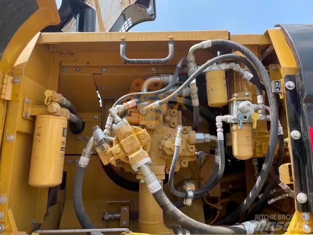 CAT 336 D 대형 굴삭기 29톤 이상