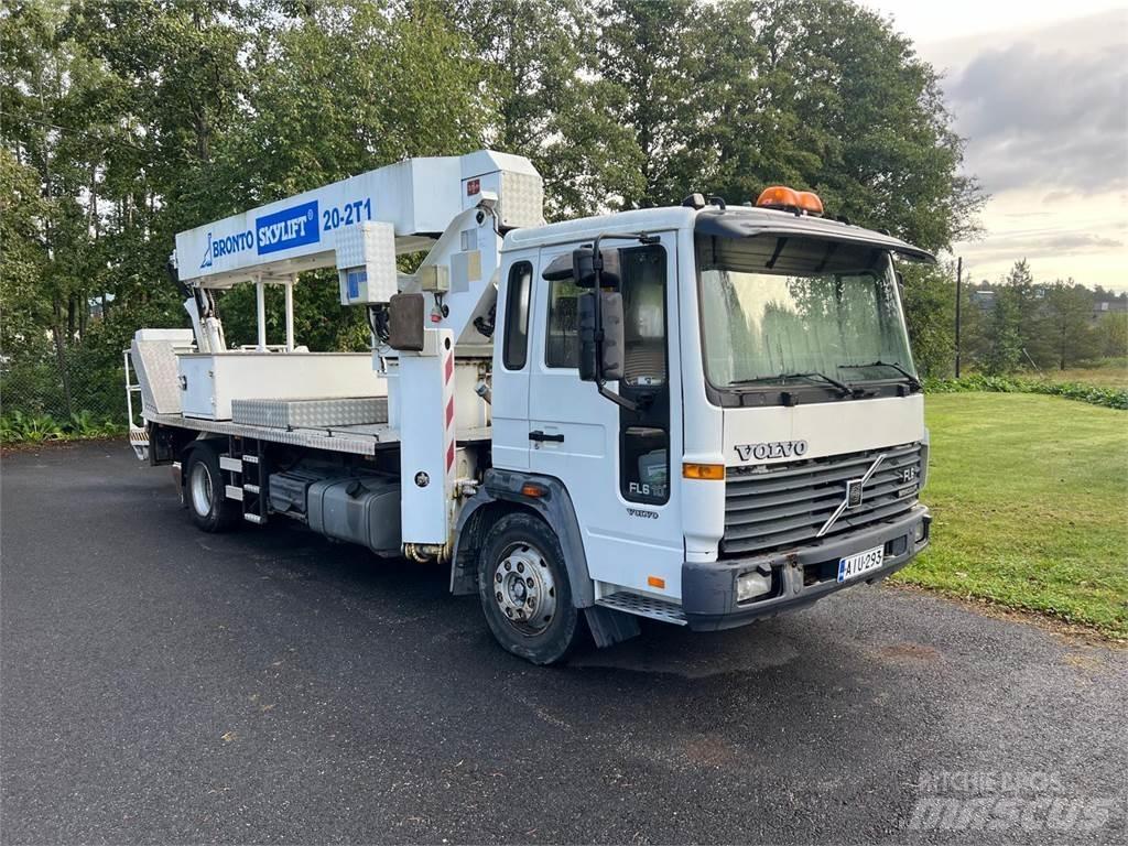 Volvo FL610 4X2 크레인 트럭