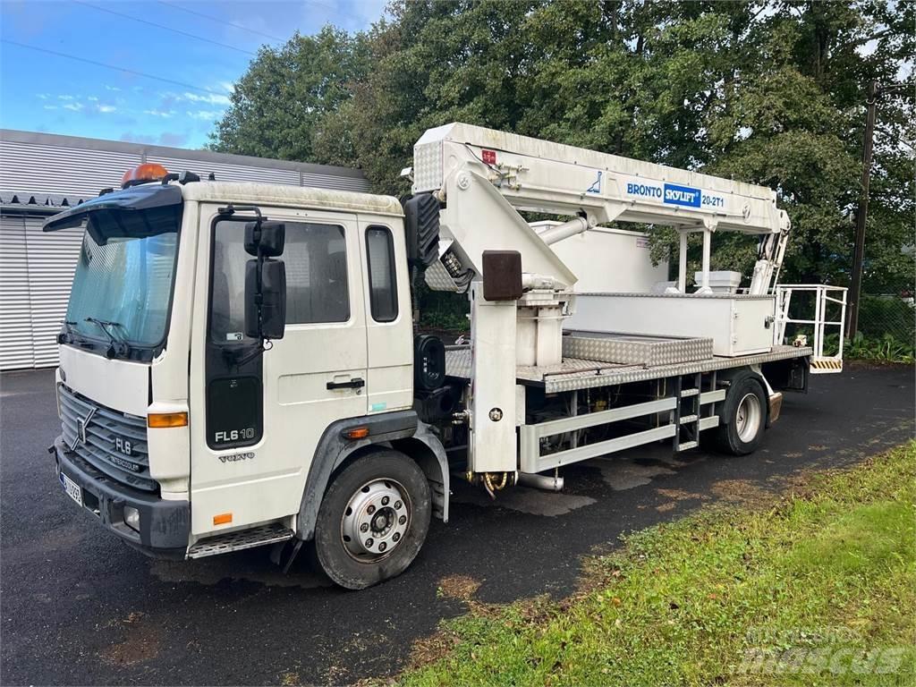Volvo FL610 4X2 크레인 트럭