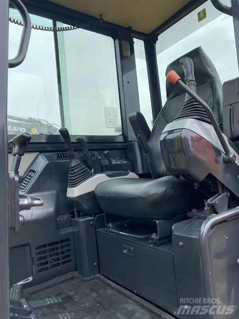 Komatsu PC 56-7 소형 굴삭기 7톤 미만