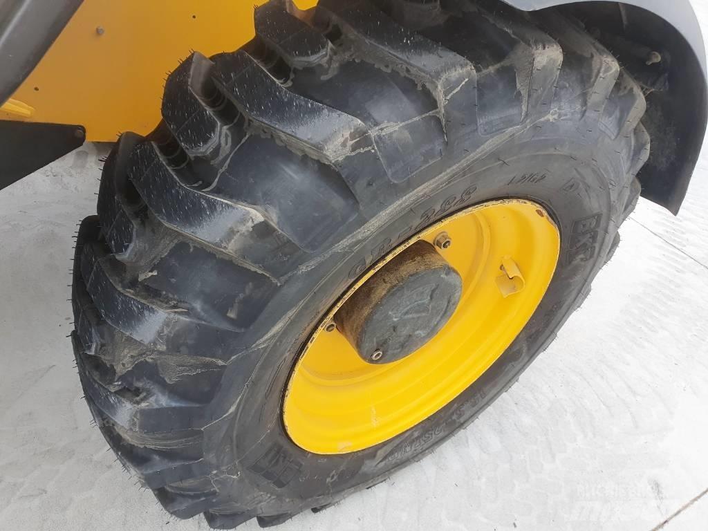 JCB 540-140     M329 텔레스코픽 휠 로더