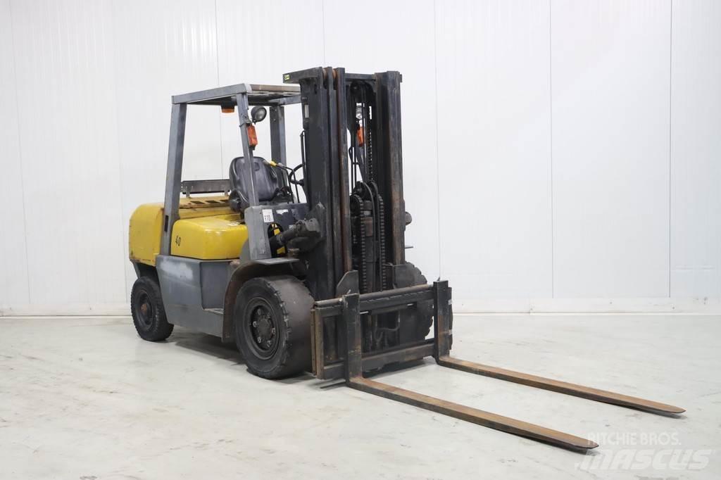 TCM FD40T2 디젤 지게차