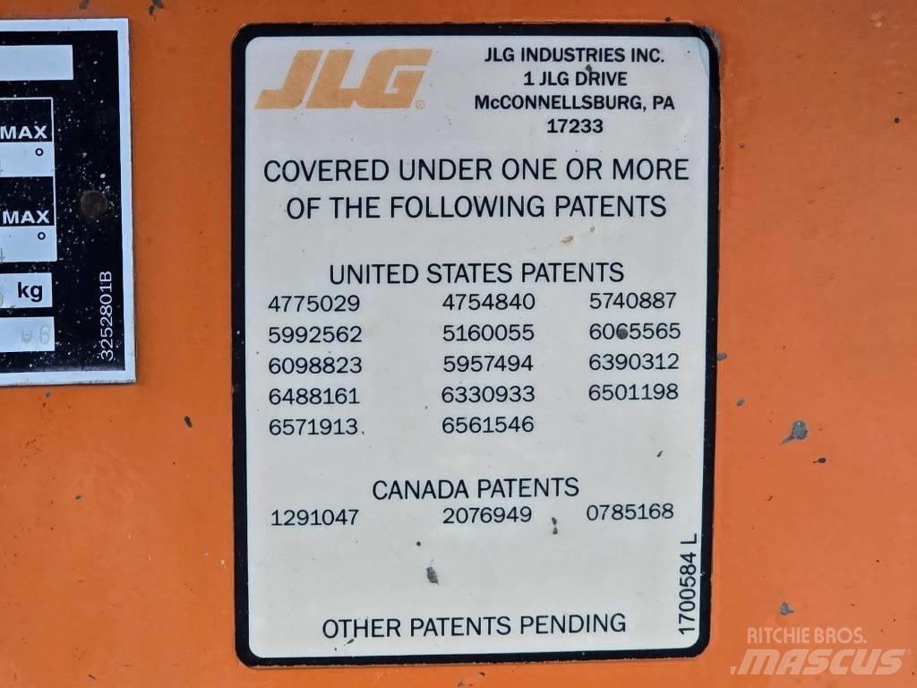 JLG 450 AJ II 관절형 전동이동 리프트