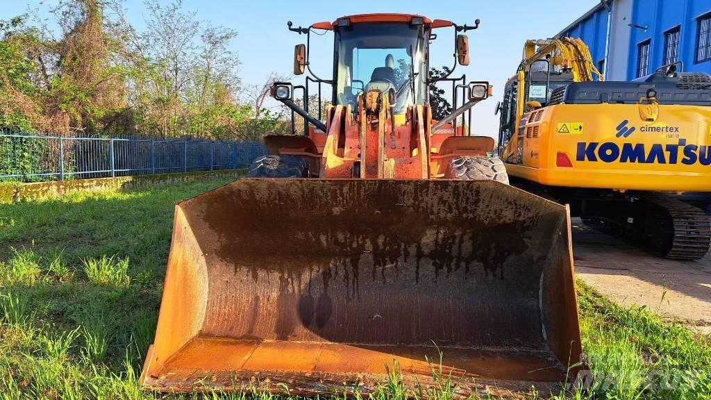 Hitachi W190  휠로우더