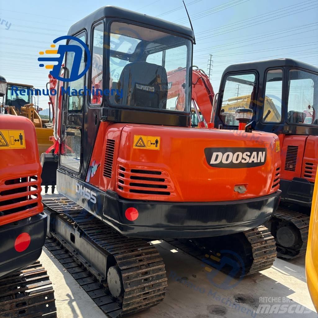 Doosan DH55 대형 굴삭기 29톤 이상