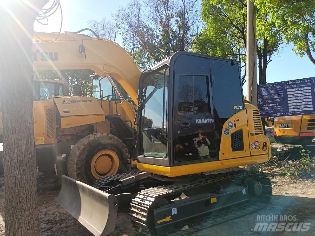 Komatsu PC 70 소형 굴삭기 7톤 미만