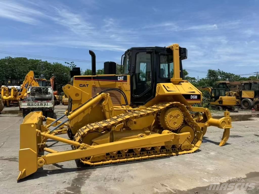 CAT D 6 M 크롤러 도저