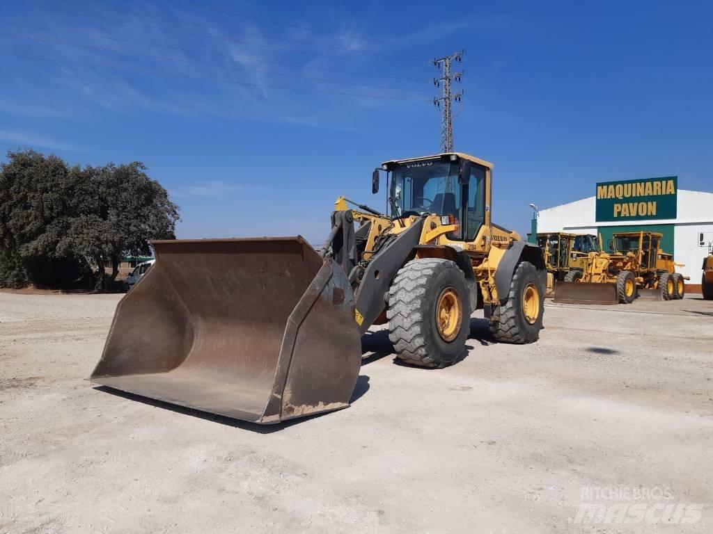 Volvo L 120 F  휠로우더