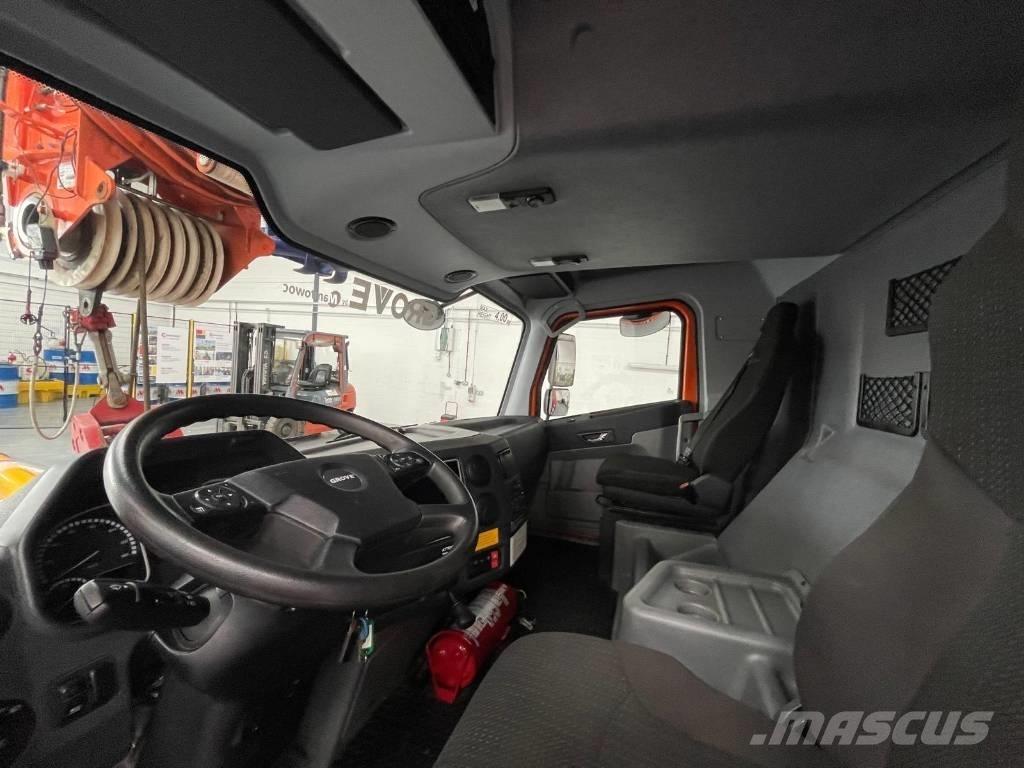 Grove GMK 5250 XL-1 타워 크레인