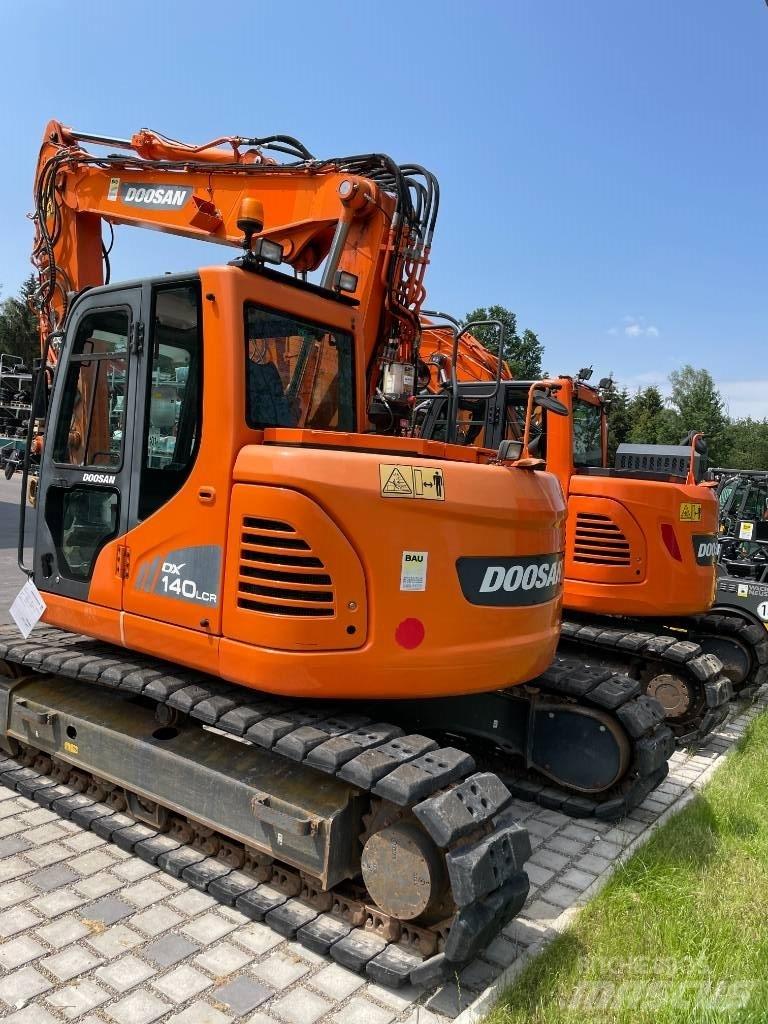 Doosan DX 140 LCR-3 대형 굴삭기 29톤 이상