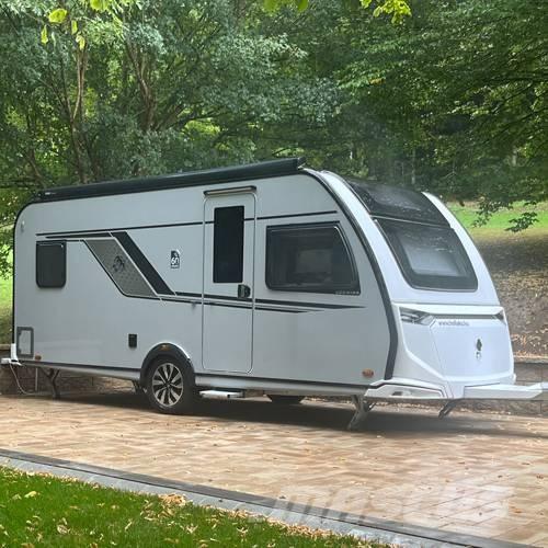 Knaus Südwind 모터홈 및 카라반