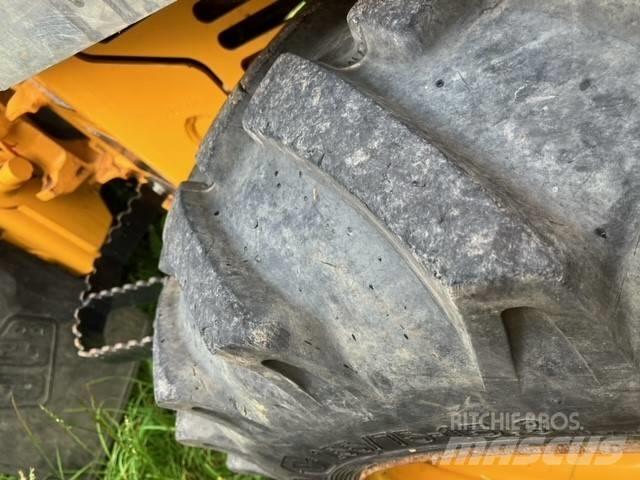 JCB 1T-2 연결식 홀러