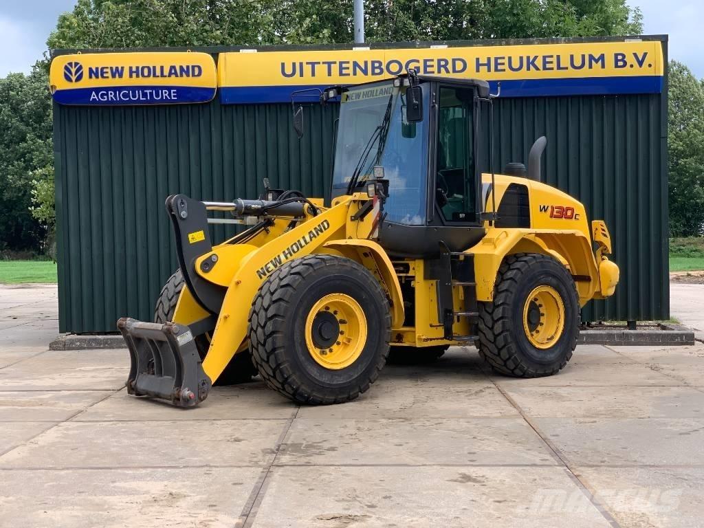 New Holland W 130 C  휠로우더
