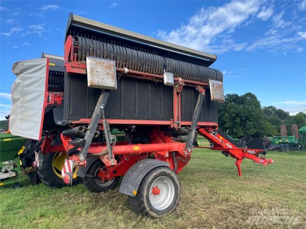 Kuhn MergeMaxx950 윈드로어