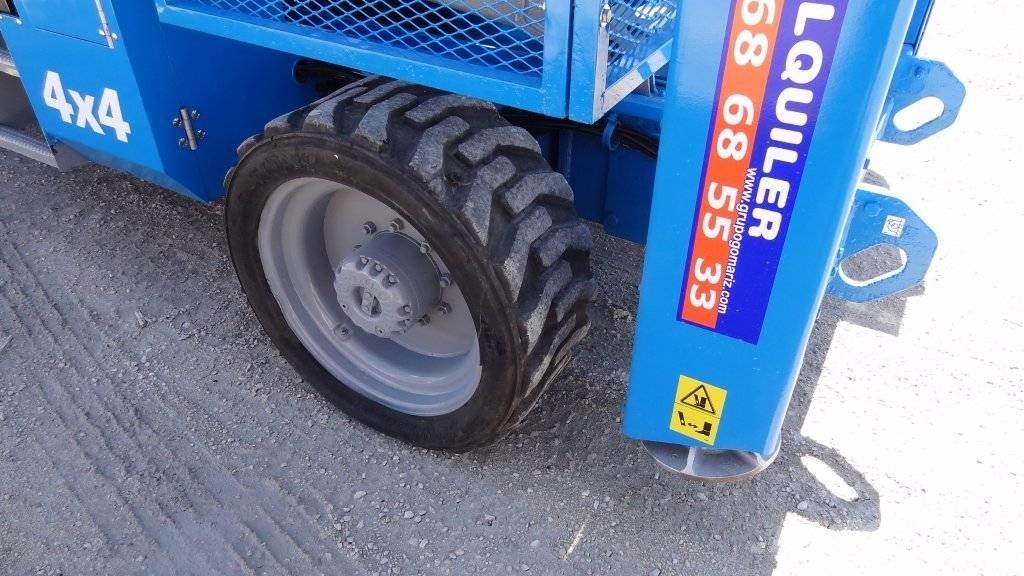 Genie GS 4390 RT 가위형 리프트