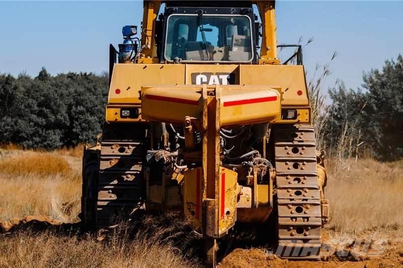CAT D10T 크롤러 도저