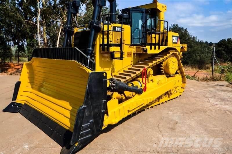 CAT D10T 크롤러 도저