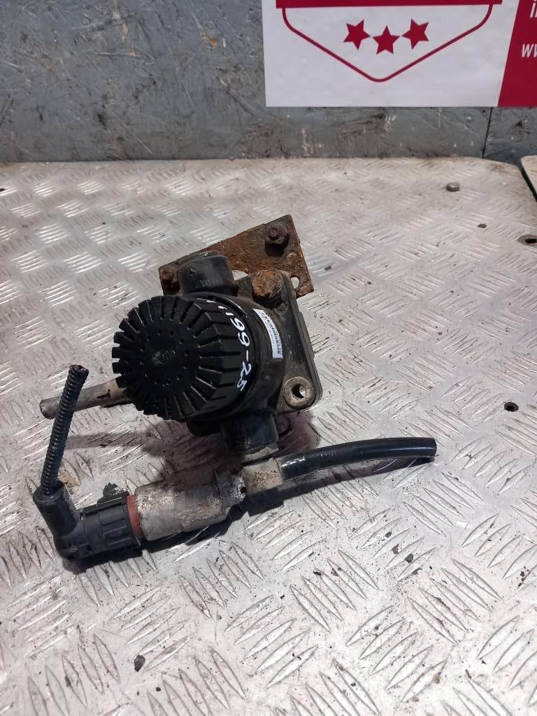 MAN TGM  81521166074  브레이크