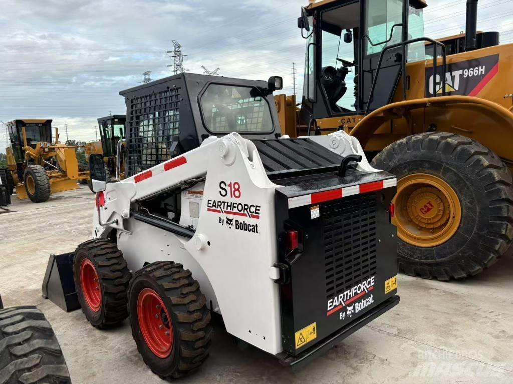 Bobcat S 160  스키드로더