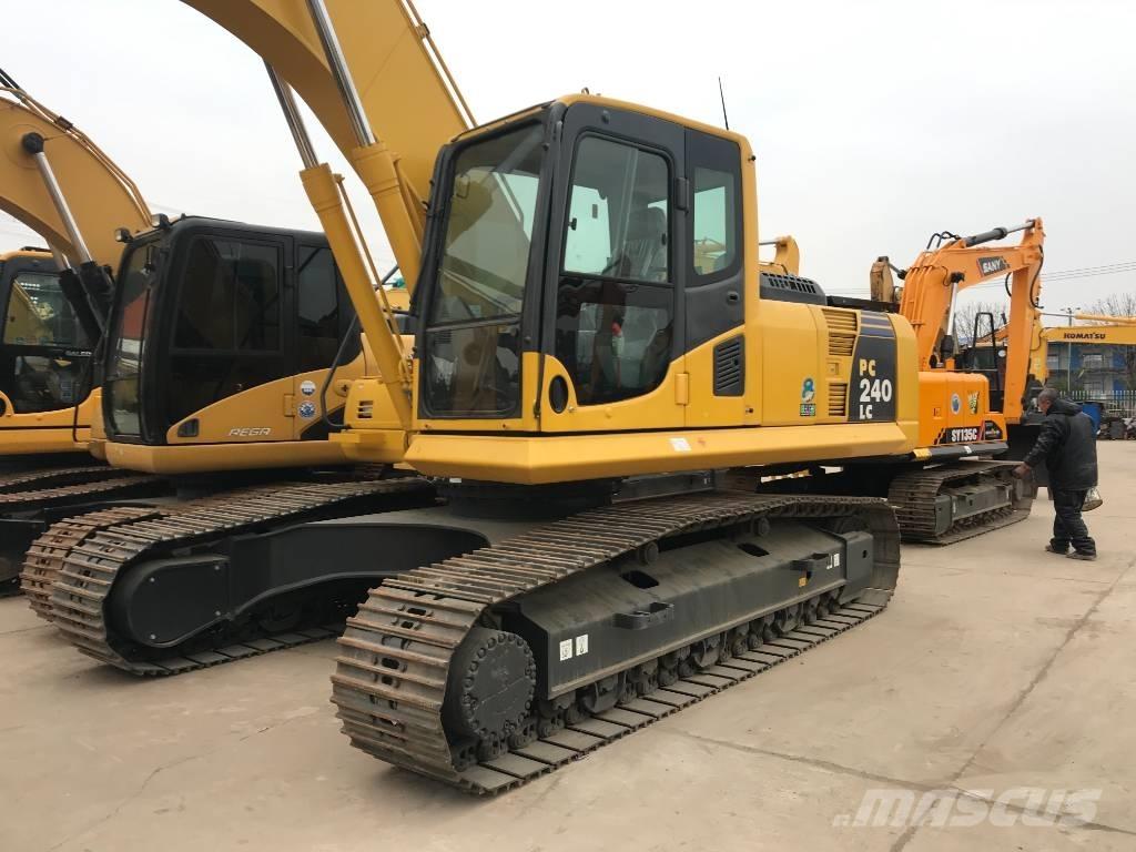 Komatsu PC 240 LC-8 대형 굴삭기 29톤 이상