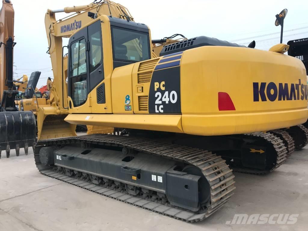 Komatsu PC 240 LC-8 대형 굴삭기 29톤 이상