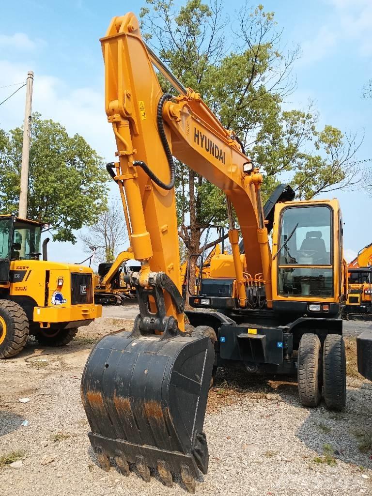 Hyundai R150W  휠 굴삭기