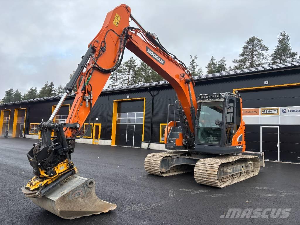 Doosan DX 140 LCR 대형 굴삭기 29톤 이상