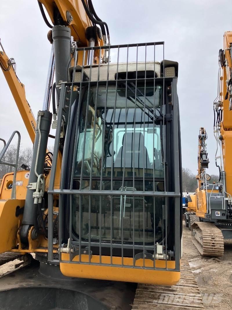 Liebherr R926 대형 굴삭기 29톤 이상