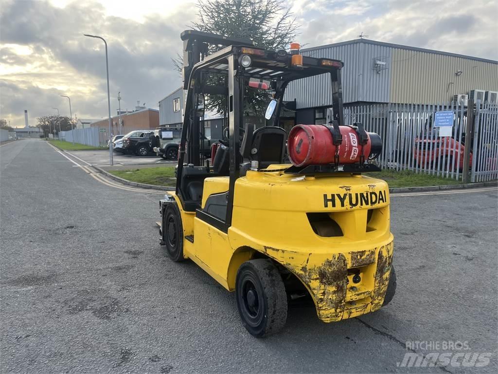 Hyundai 35L-7A LPG 지게차