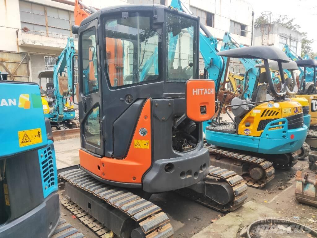 Hitachi ZX 35 U 소형 굴삭기 7톤 미만