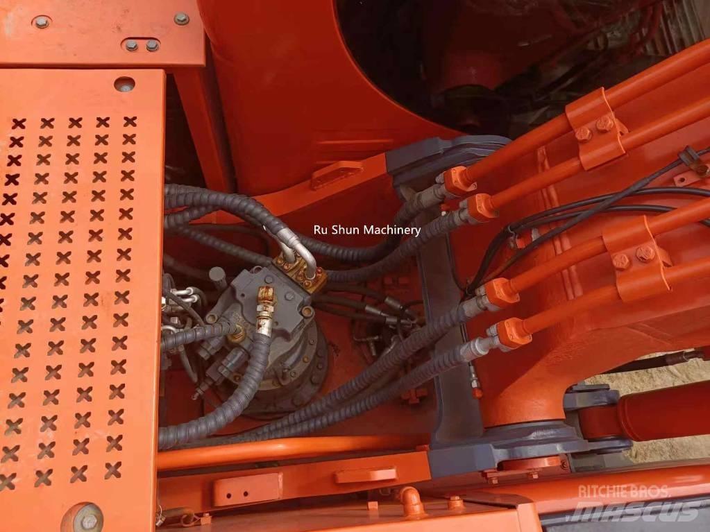 Doosan DX 225 LC 대형 굴삭기 29톤 이상