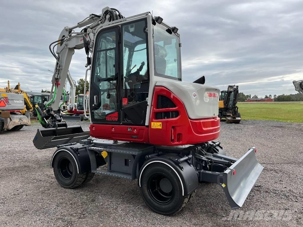 Takeuchi TB 370 W  휠 굴삭기