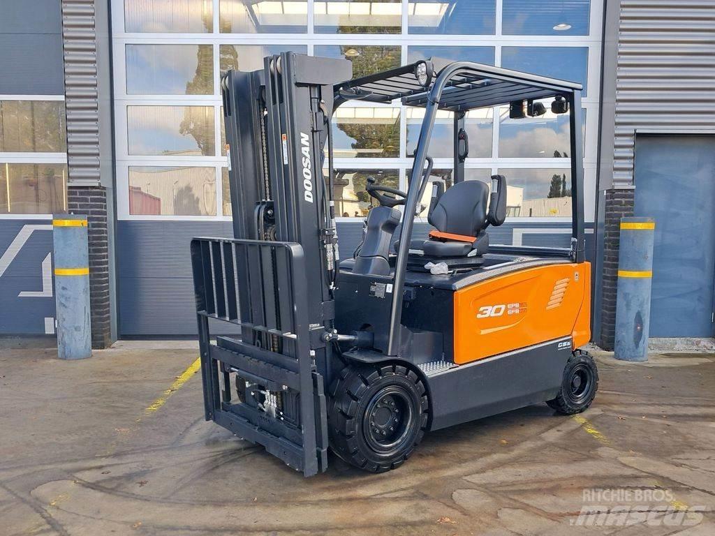 Doosan B30X-7 Plus 전동 지게차