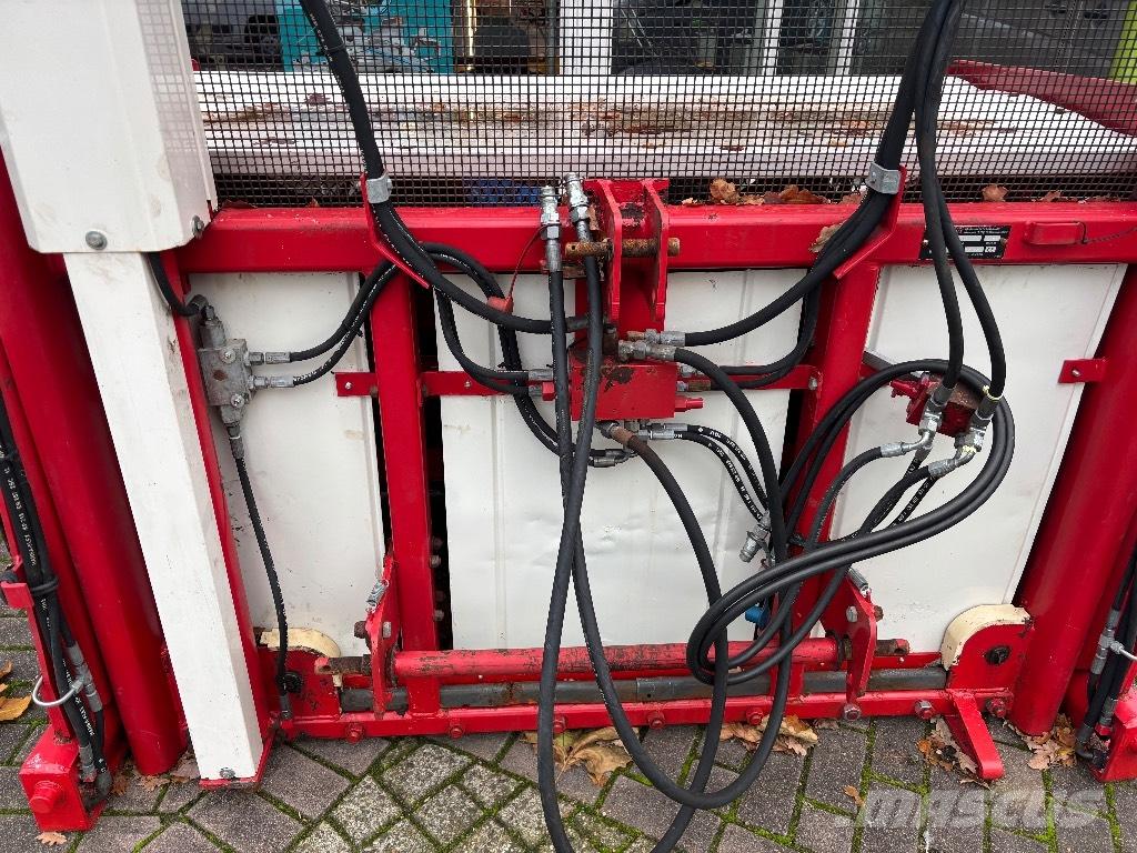 Trioliet TU 195 베일 분쇄기, 절단기 및 언롤러