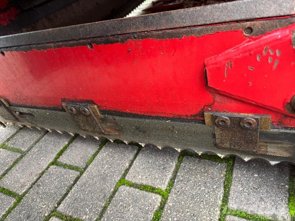 Trioliet TU 195 베일 분쇄기, 절단기 및 언롤러