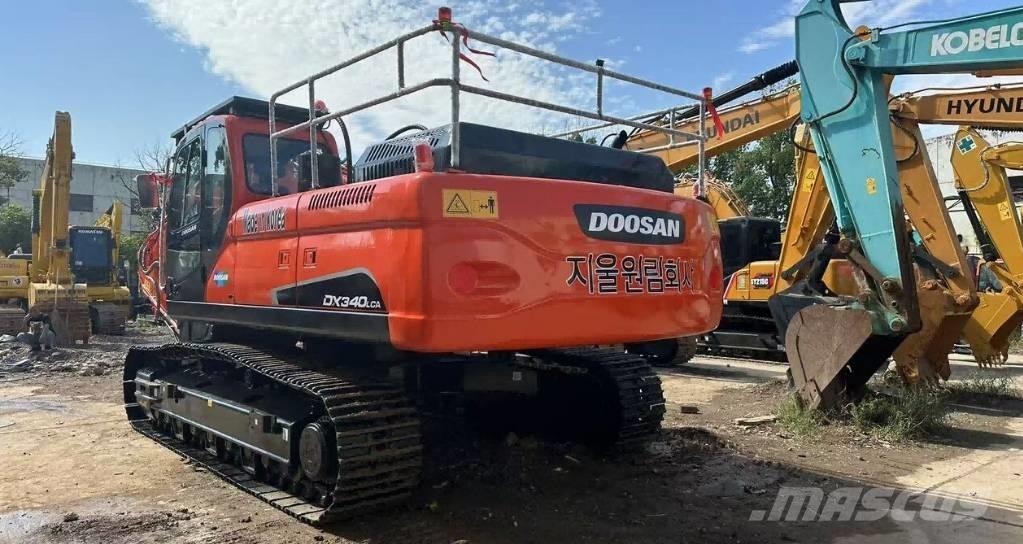 Doosan DX340 대형 굴삭기 29톤 이상