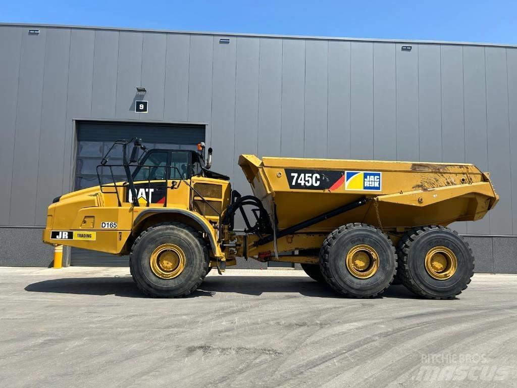 CAT 745 C 연결식 홀러