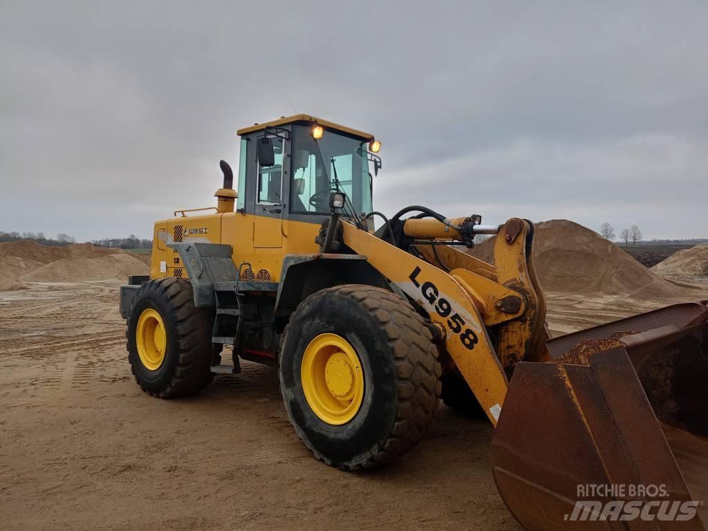 SDLG LG 958 F  휠로우더