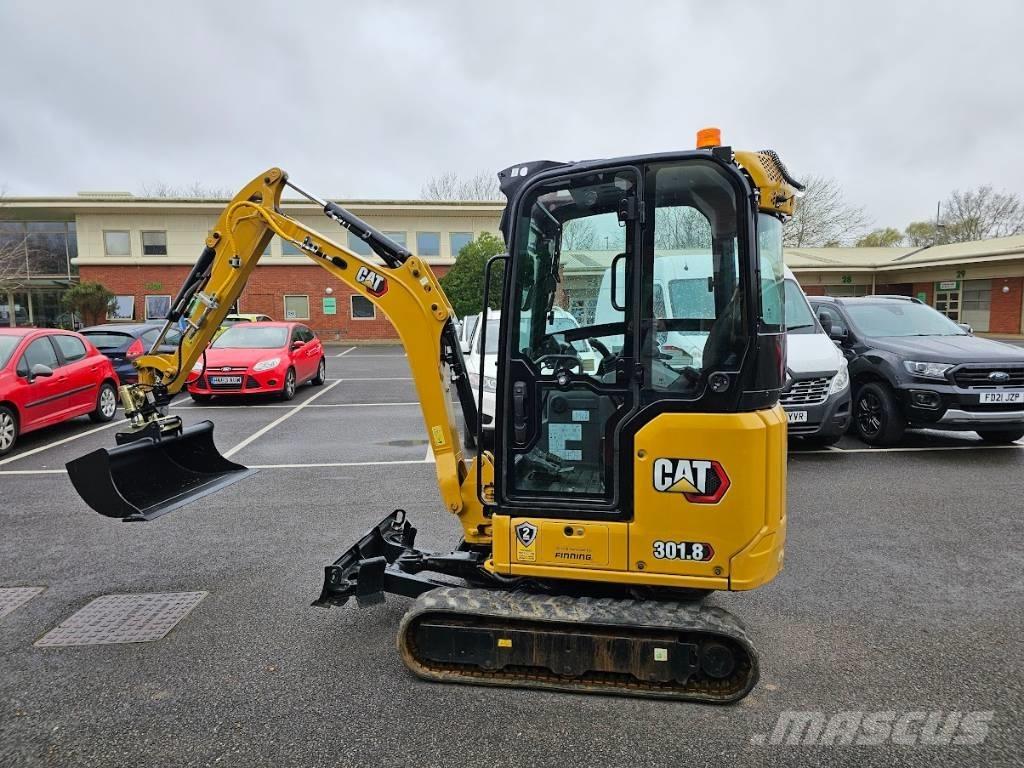 CAT 301.8 소형 굴삭기 7톤 미만