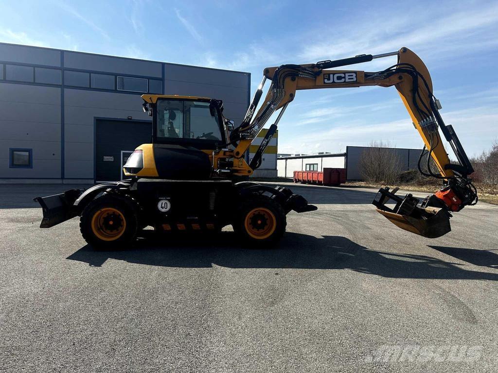 JCB HD110WT SV 중형굴삭기 7톤-28톤