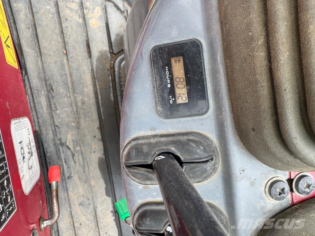 Yanmar SV08 (1E097) 소형 굴삭기 7톤 미만