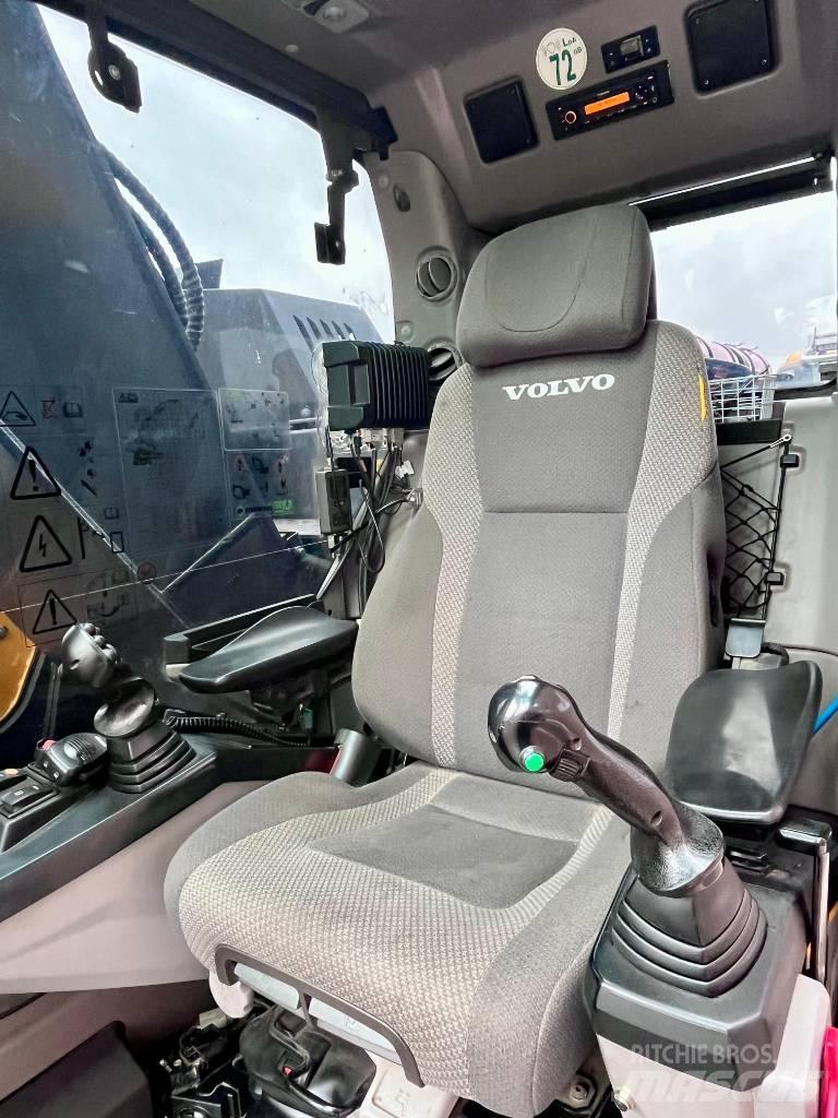Volvo ECR 355 E 대형 굴삭기 29톤 이상