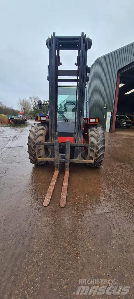 Manitou M 26.4 험지용 트럭