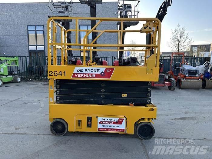 JCB S2032E 가위형 리프트