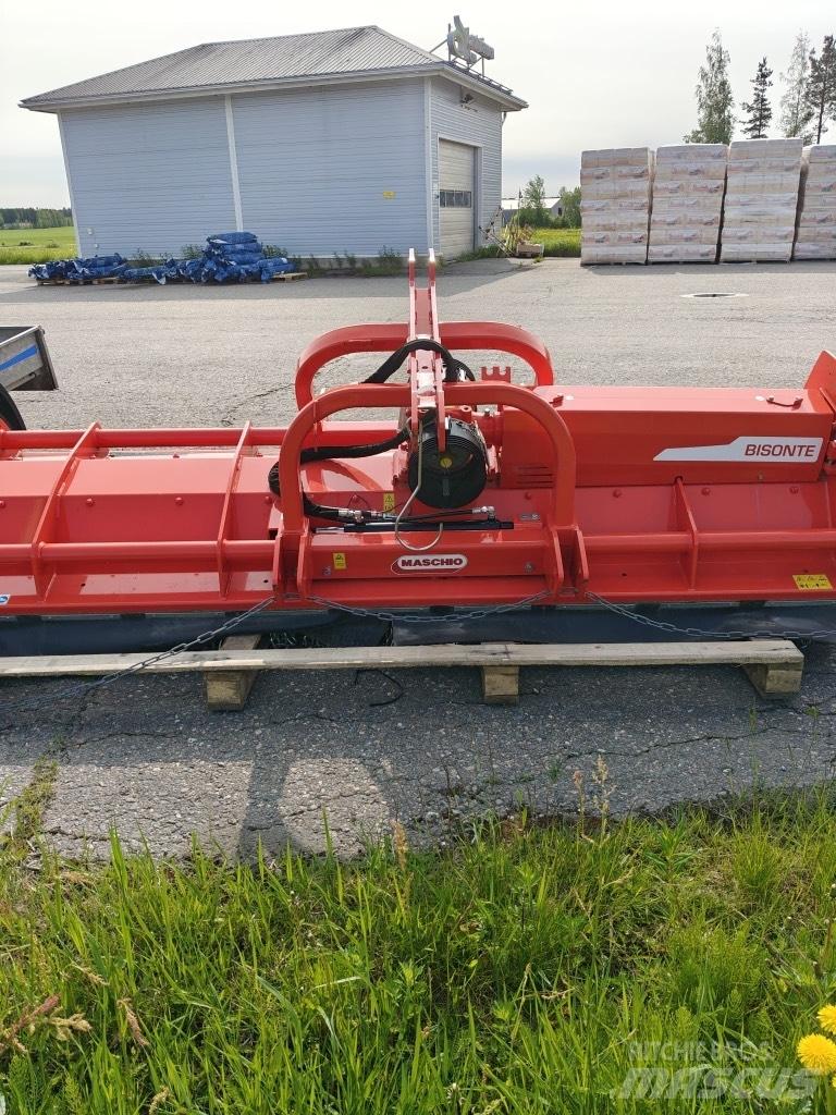 Maschio Bisonte 300 목장 제초기 및 토퍼