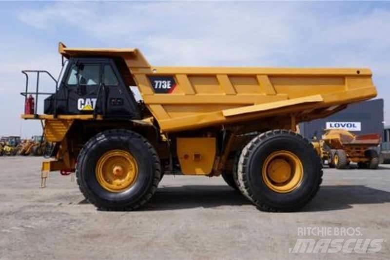 CAT 773E 연결식 홀러