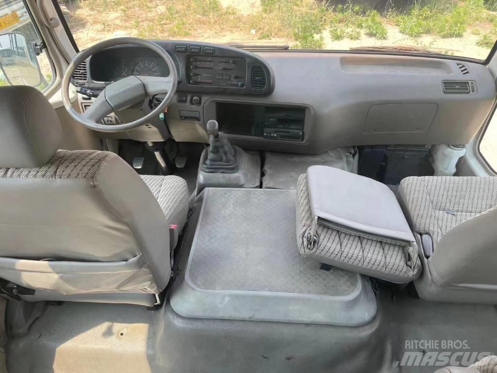 Toyota Coaster 시외버스