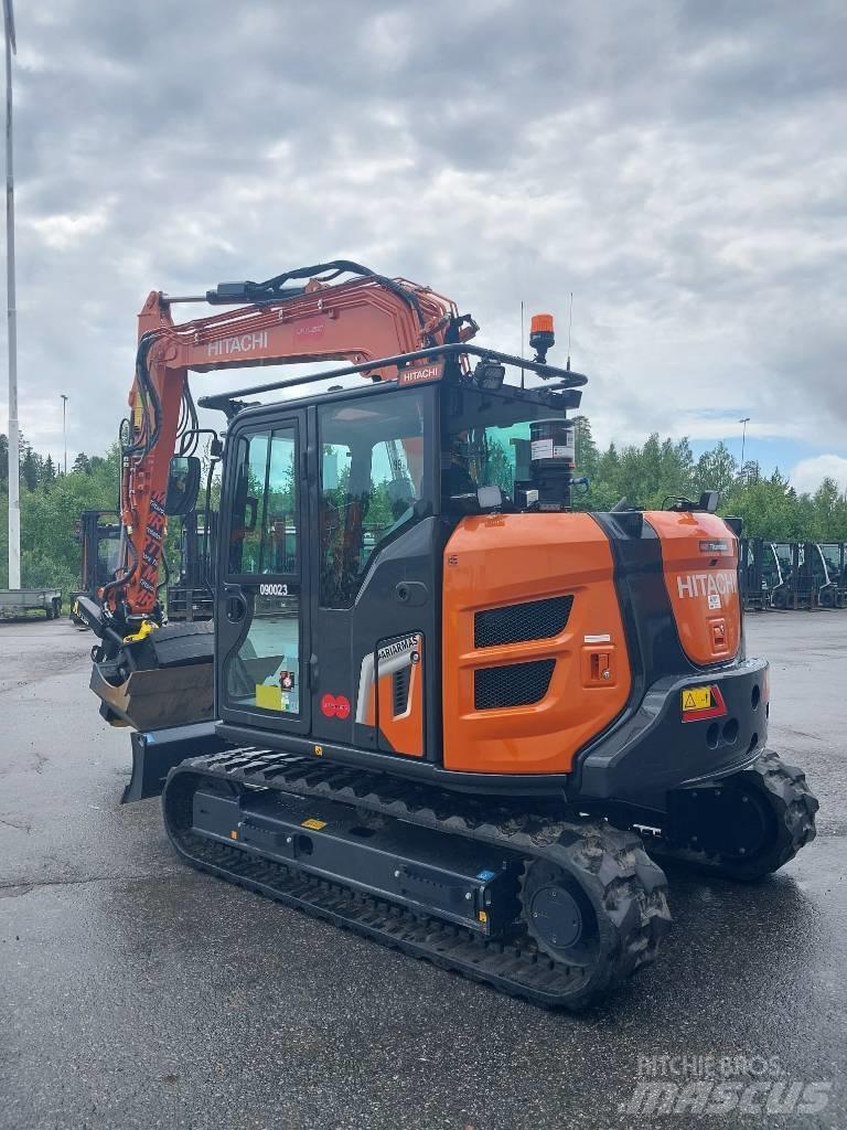 Hitachi ZX 95 US-7 중형굴삭기 7톤-28톤
