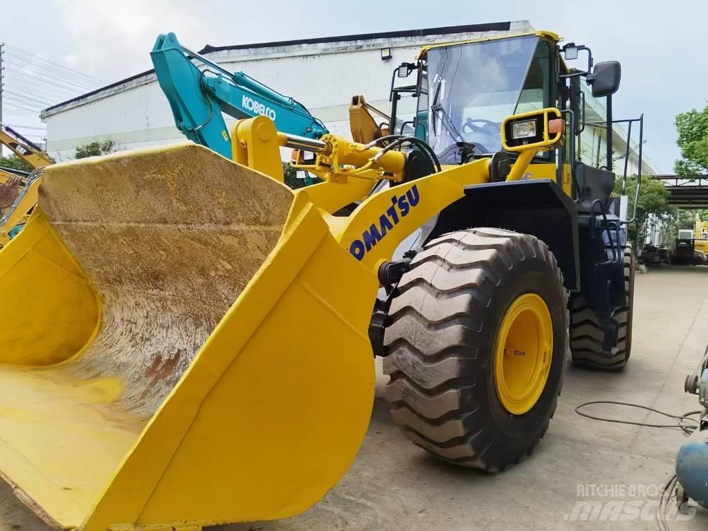 Komatsu WA 380  휠로우더